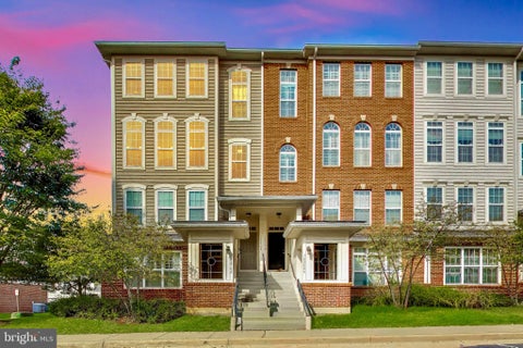 Photo of 14270 - B Woven Willow Lane #50, CENTREVILLE, VA 20121 (MLS # VAFX2346180)