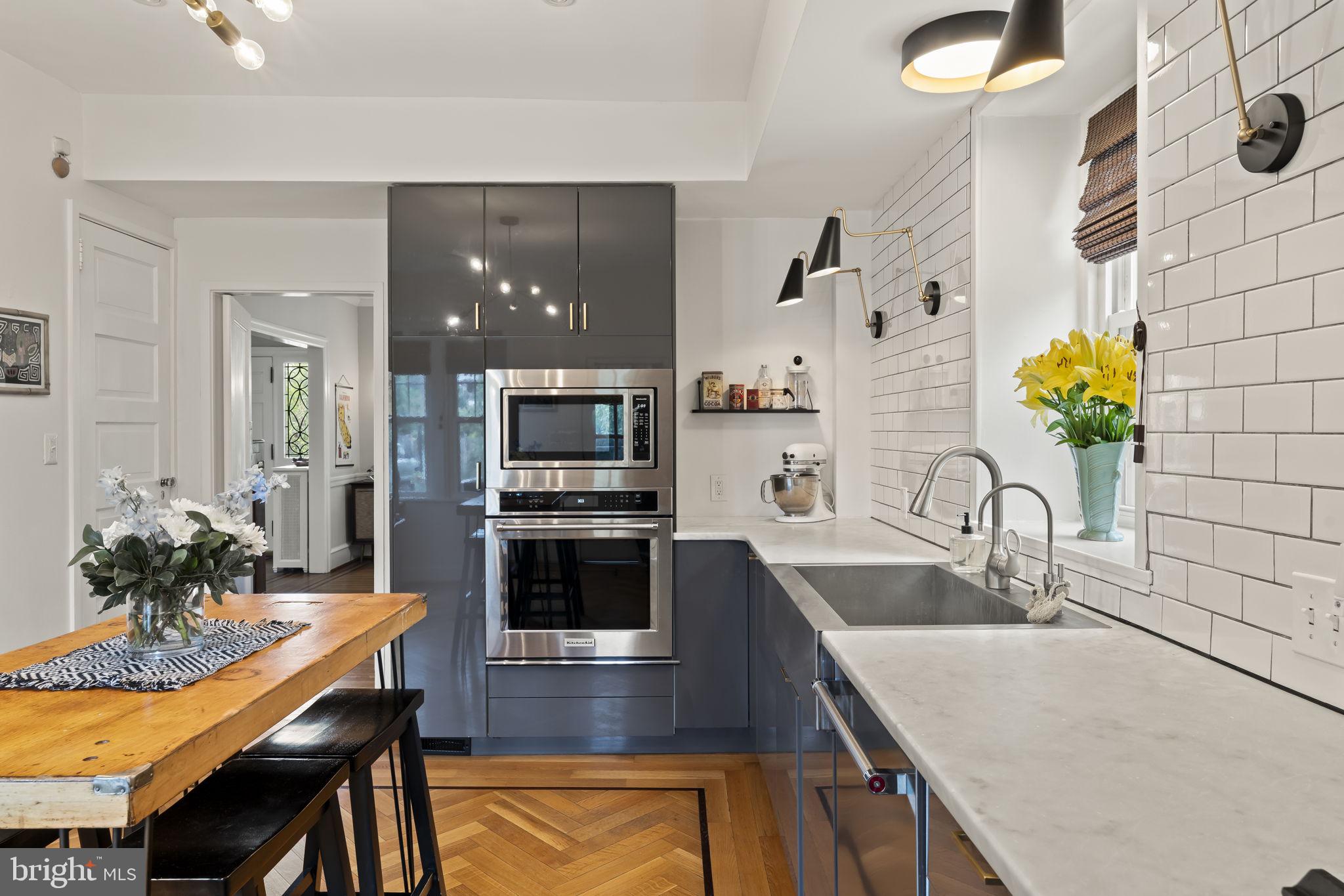 JENKINTOWN MANOR - Residential