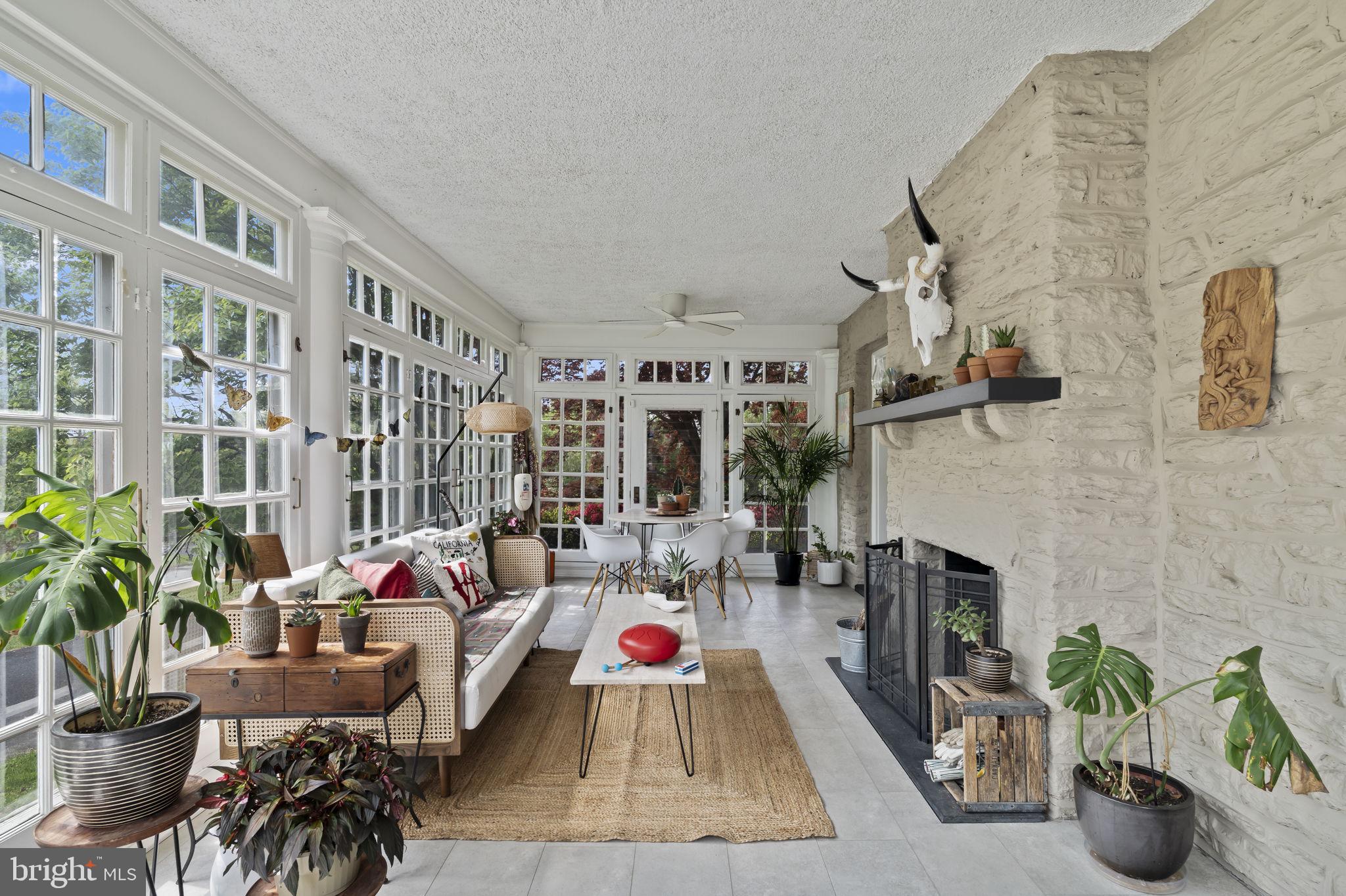 JENKINTOWN MANOR - Residential
