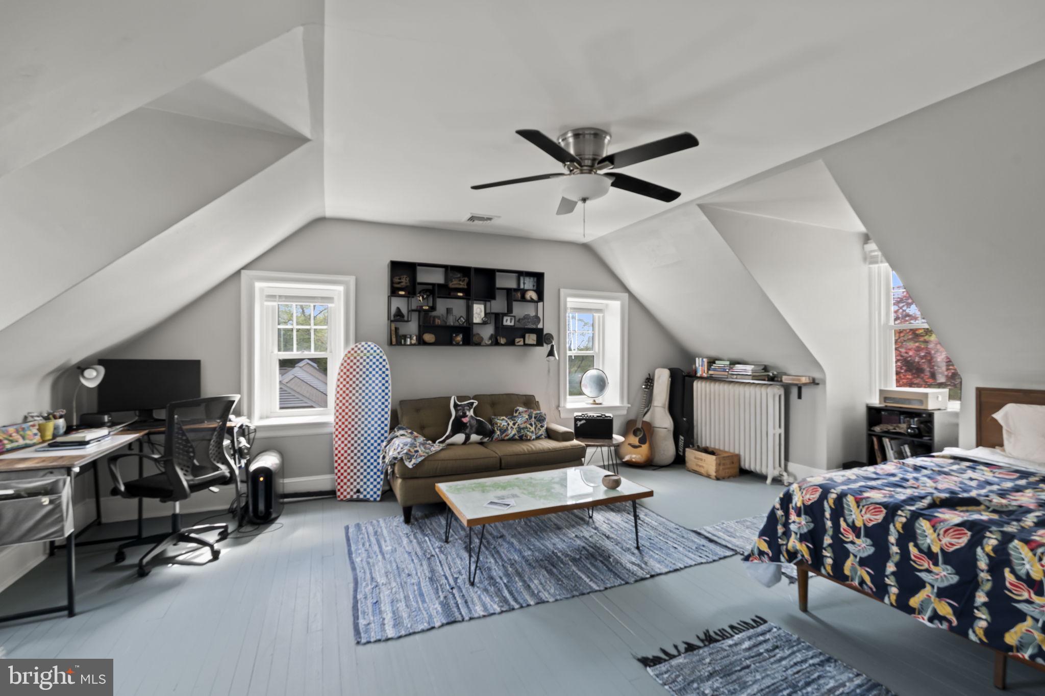 JENKINTOWN MANOR - Residential