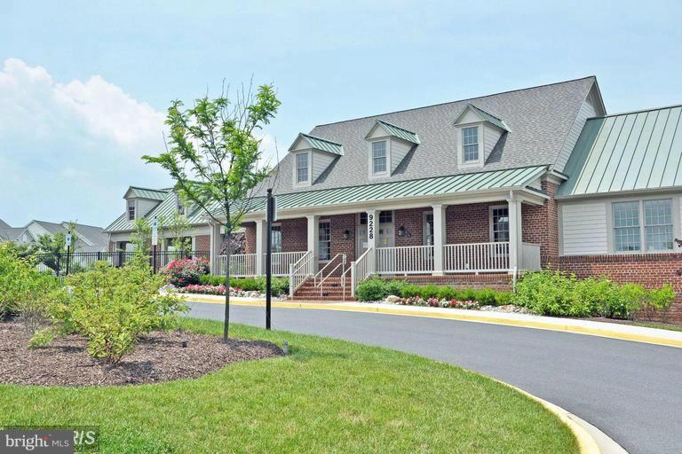 VILLAGES OF URBANA - Residential Lease