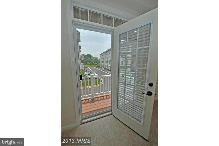 VILLAGES OF URBANA - Residential Lease