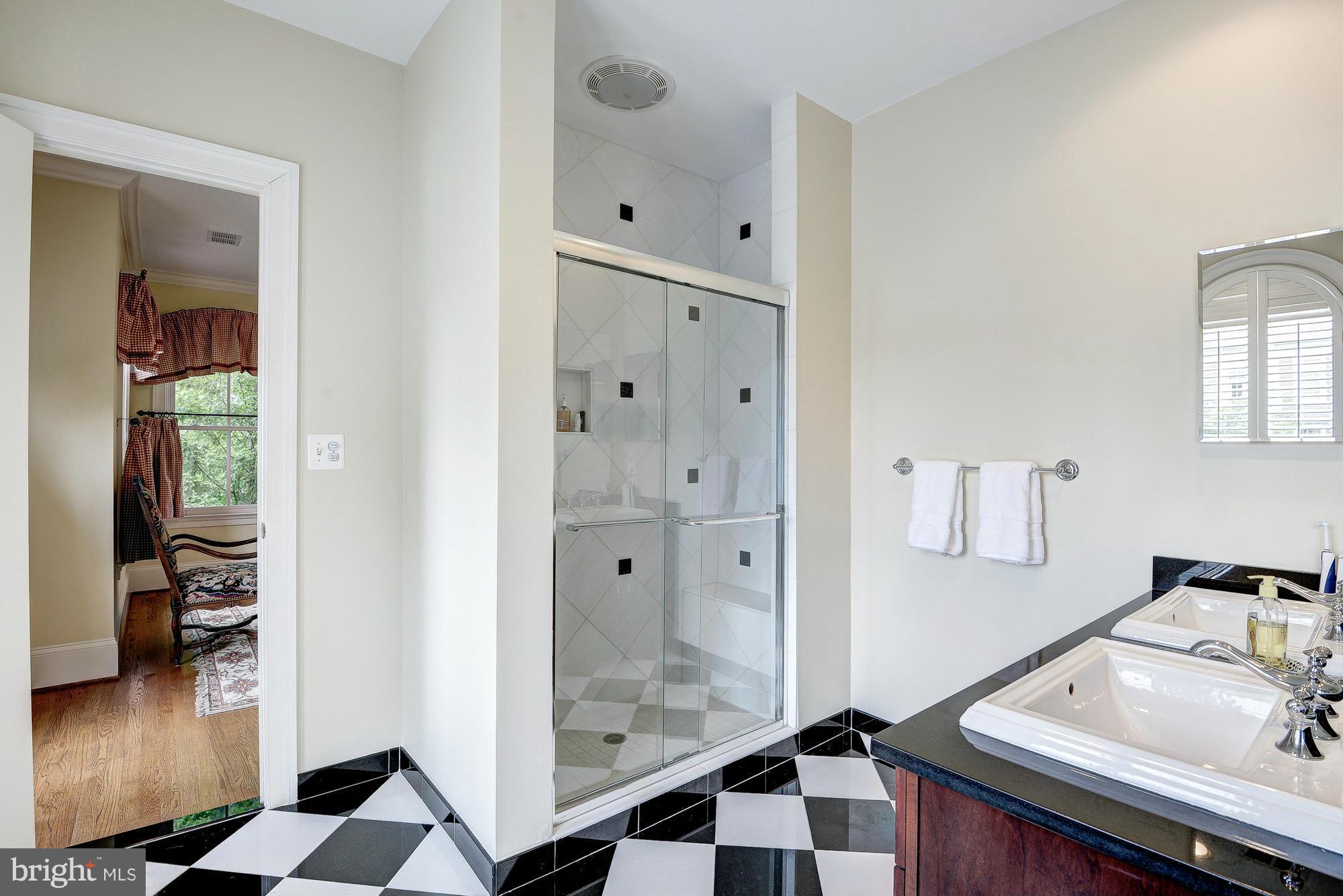 EVANS FARM - Residential