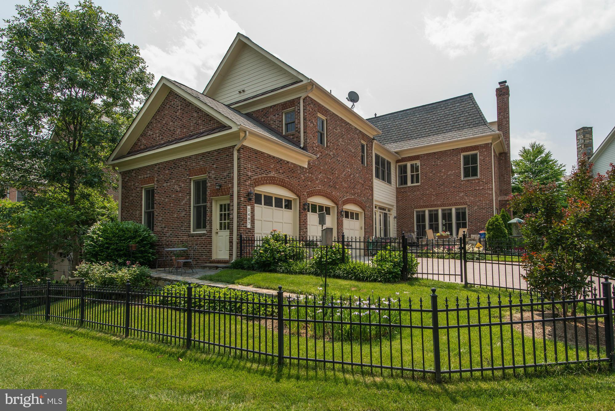 EVANS FARM - Residential