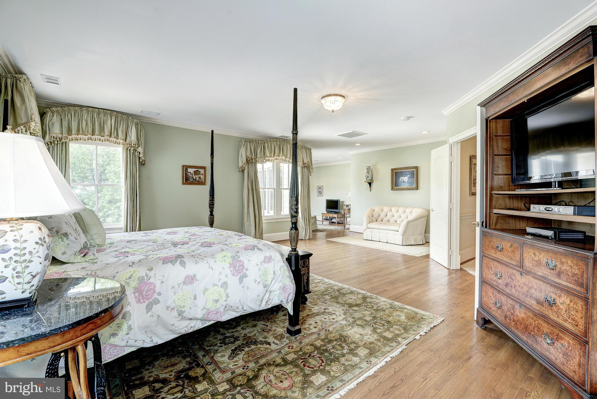 EVANS FARM - Residential