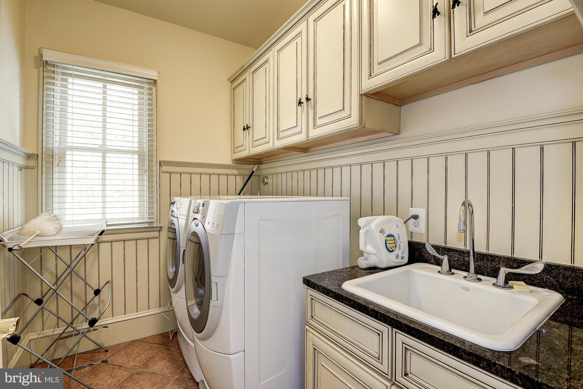 EVANS FARM - Residential