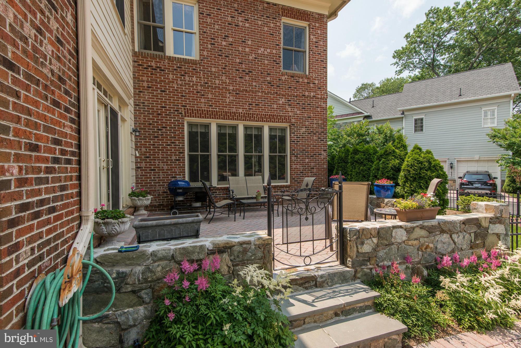 EVANS FARM - Residential