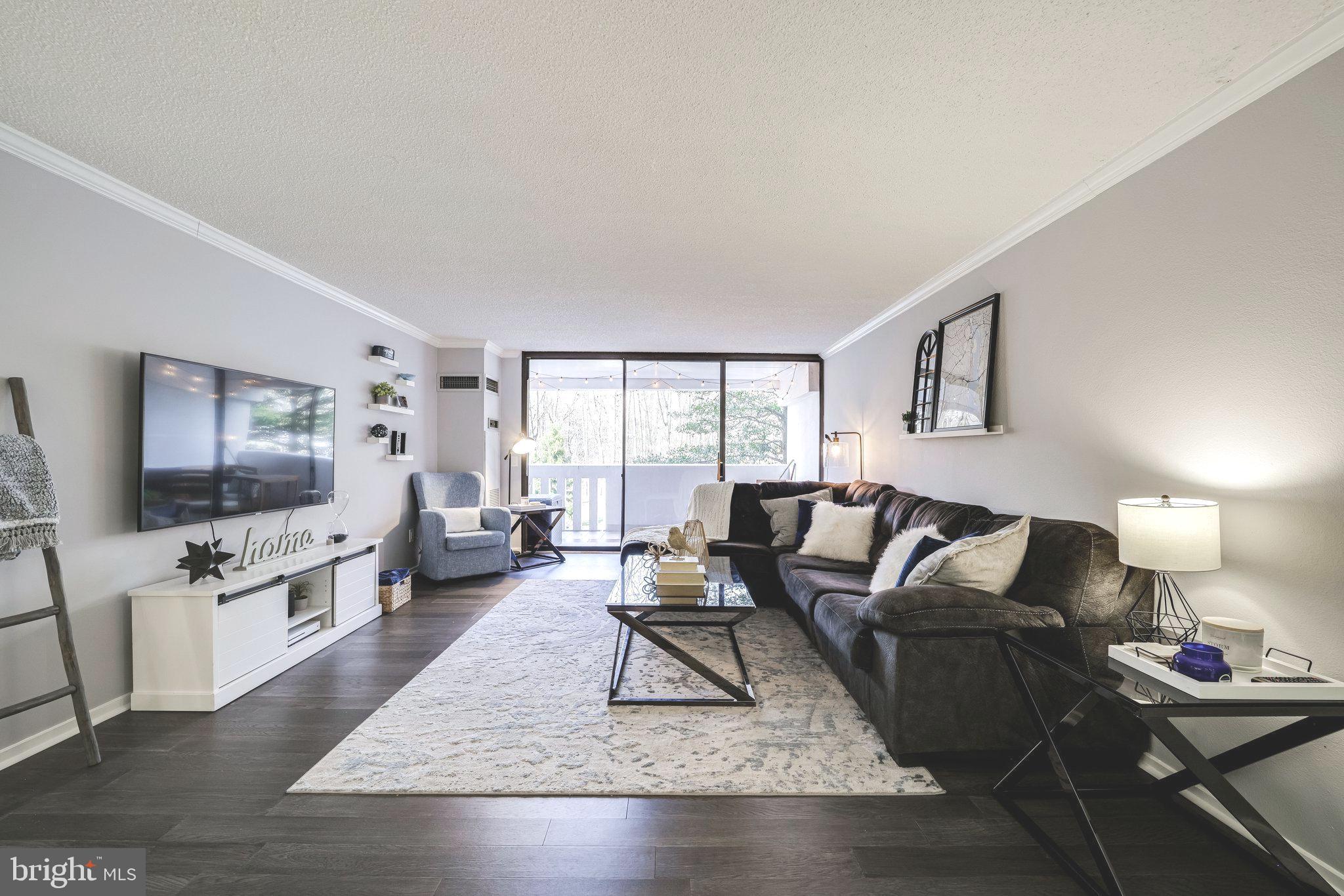 ALEXANDRIA KNOLLS - Residential