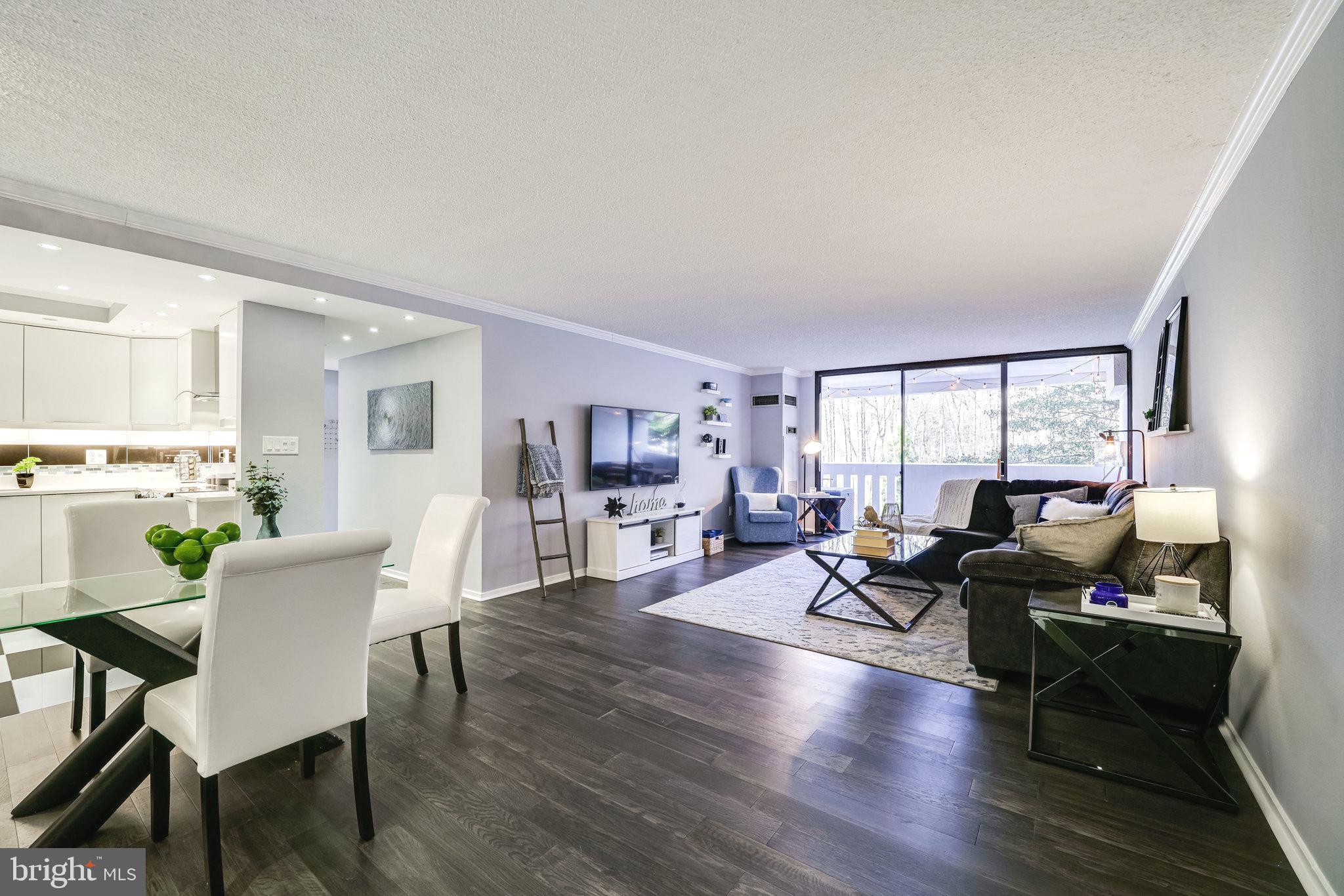 ALEXANDRIA KNOLLS - Residential