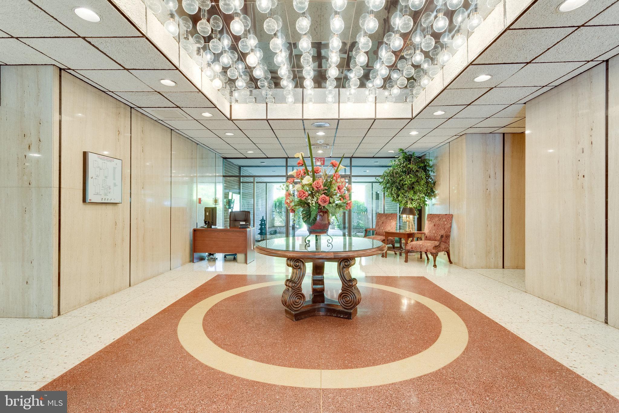 ALEXANDRIA KNOLLS - Residential