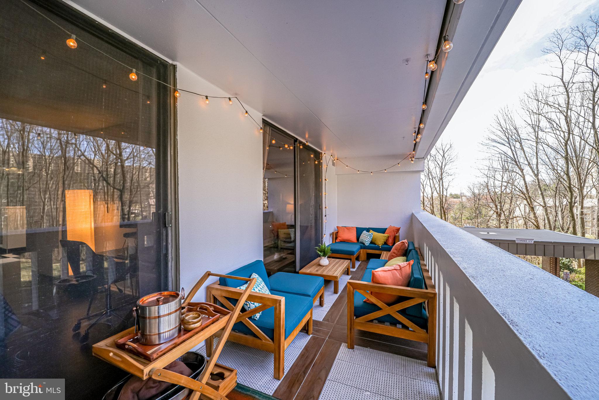 ALEXANDRIA KNOLLS - Residential