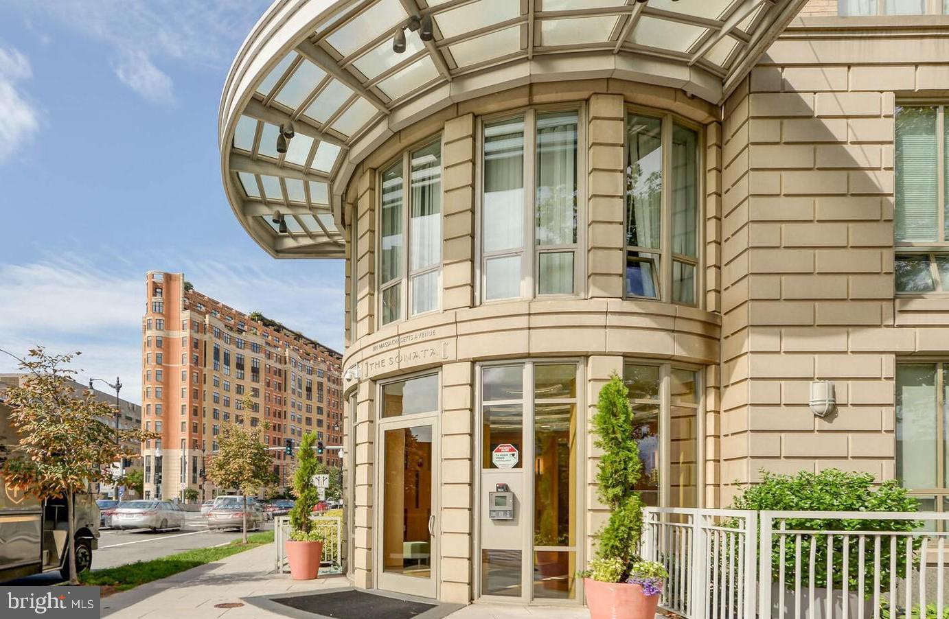 301 MASSACHUSETTS AVENUE NW 204