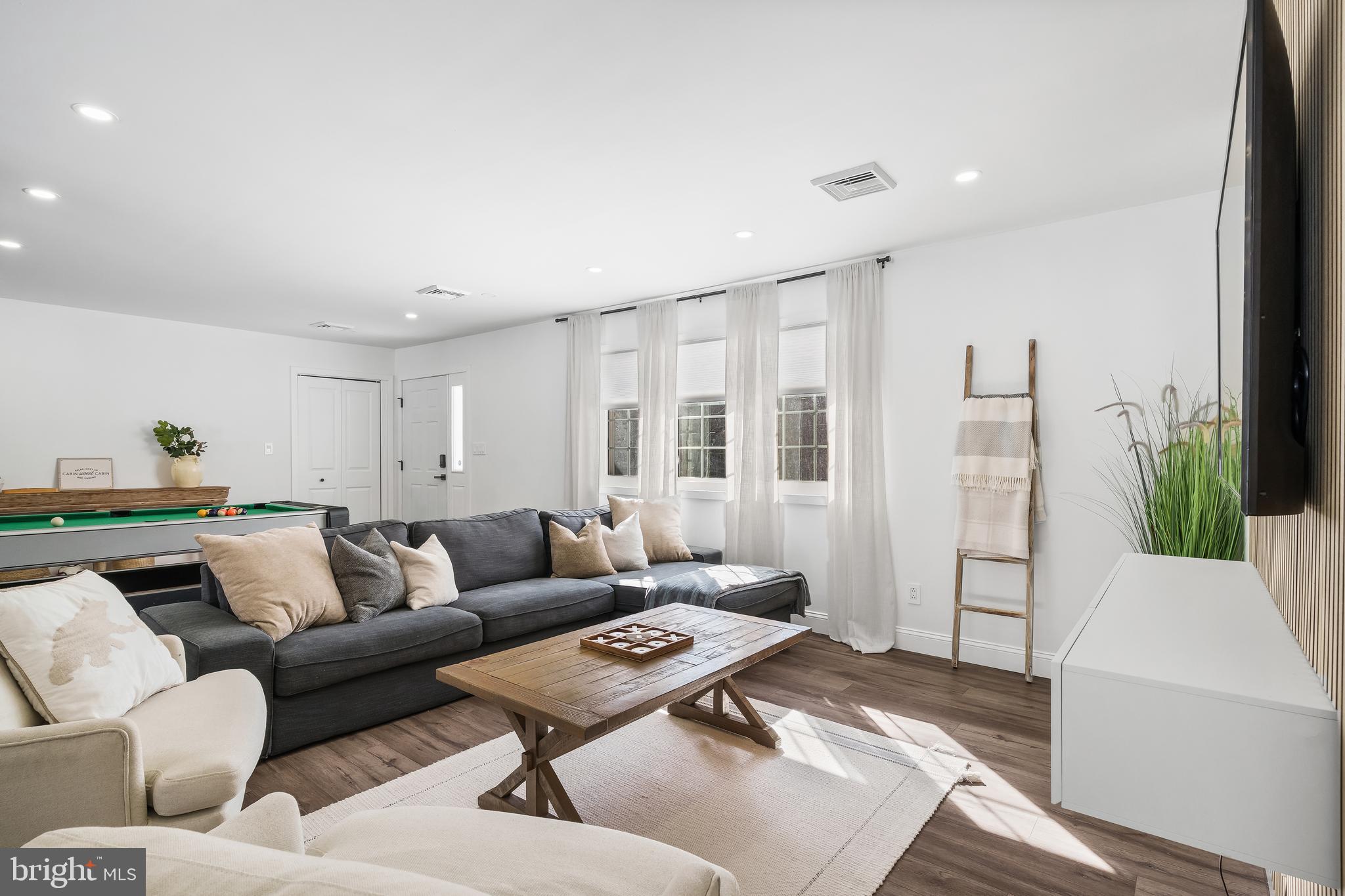 INDIAN MOUNTAIN LAKES - Residential