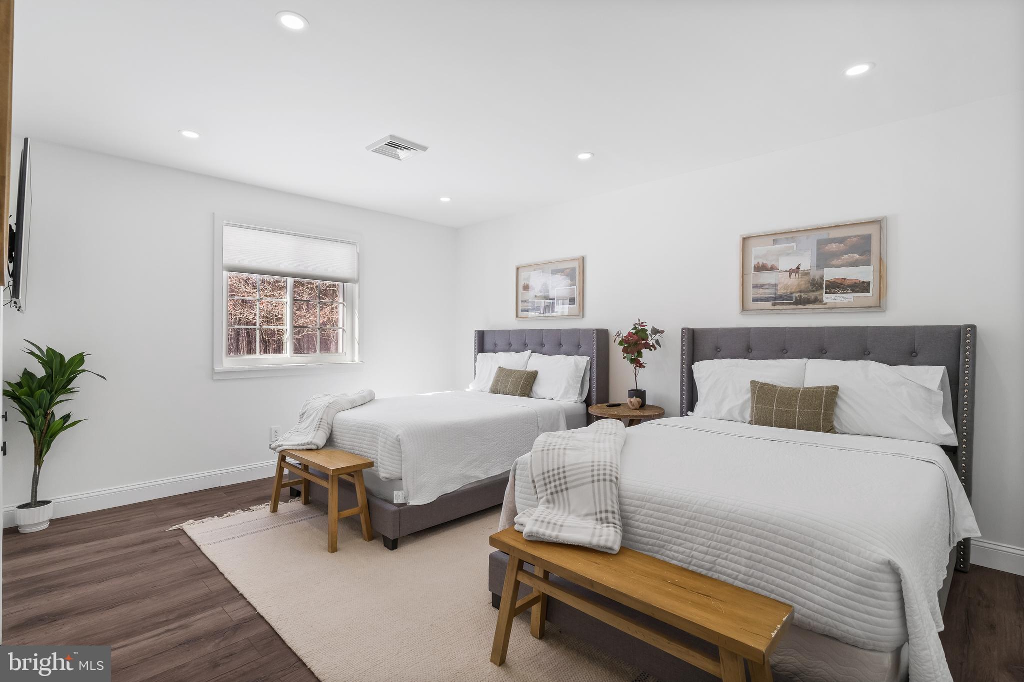 INDIAN MOUNTAIN LAKES - Residential