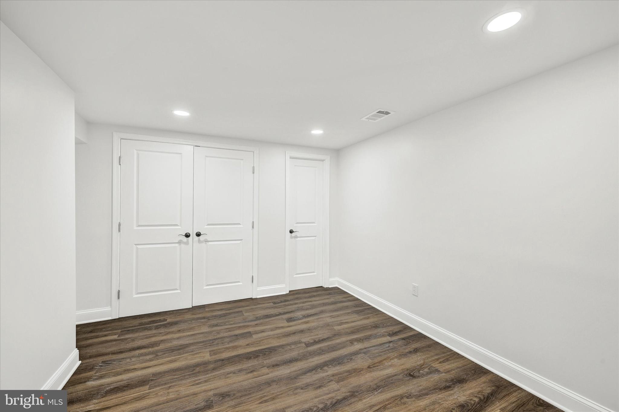 ROSEDALE - Residential