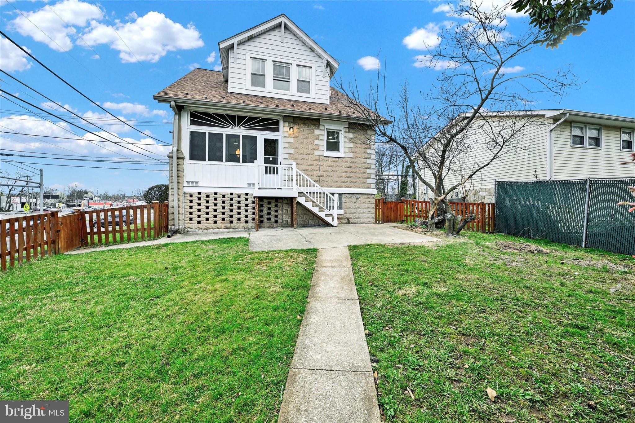 ROSEDALE - Residential