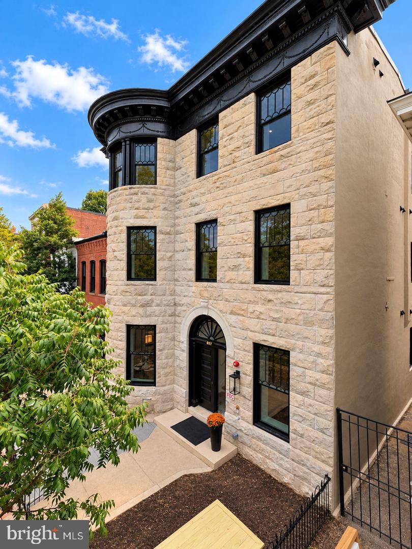 807 A STREET NE 301