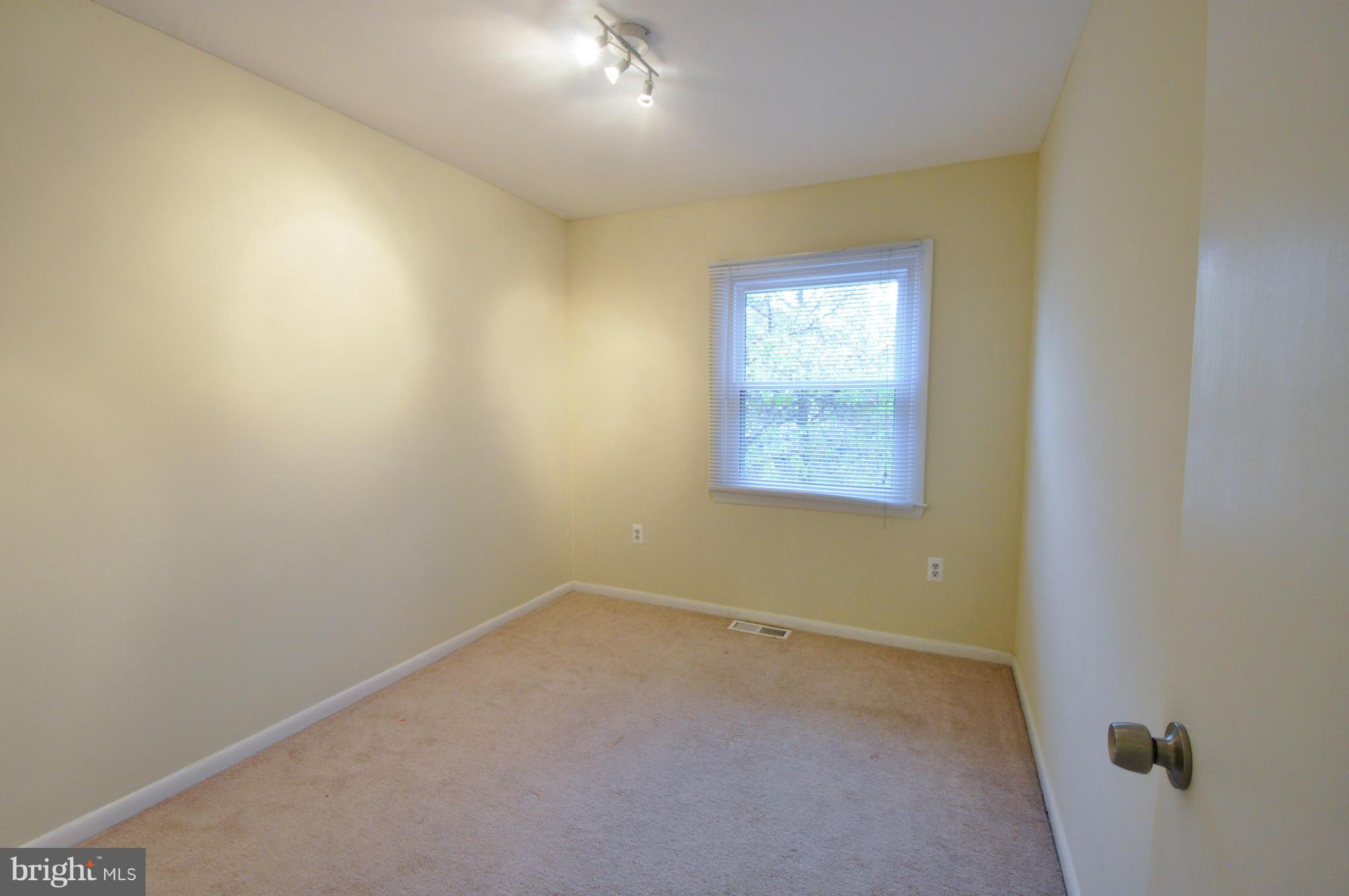 WINDSOR PARK - Residential Lease