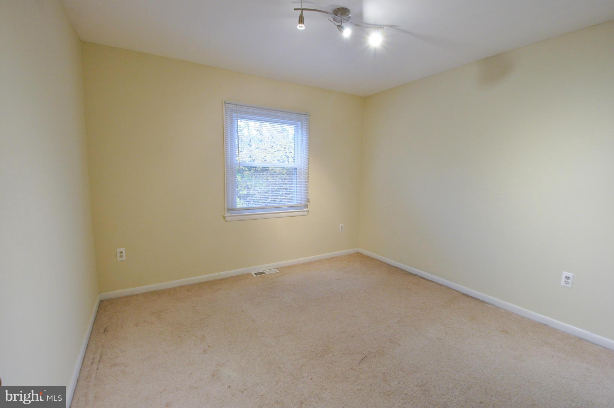 WINDSOR PARK - Residential Lease