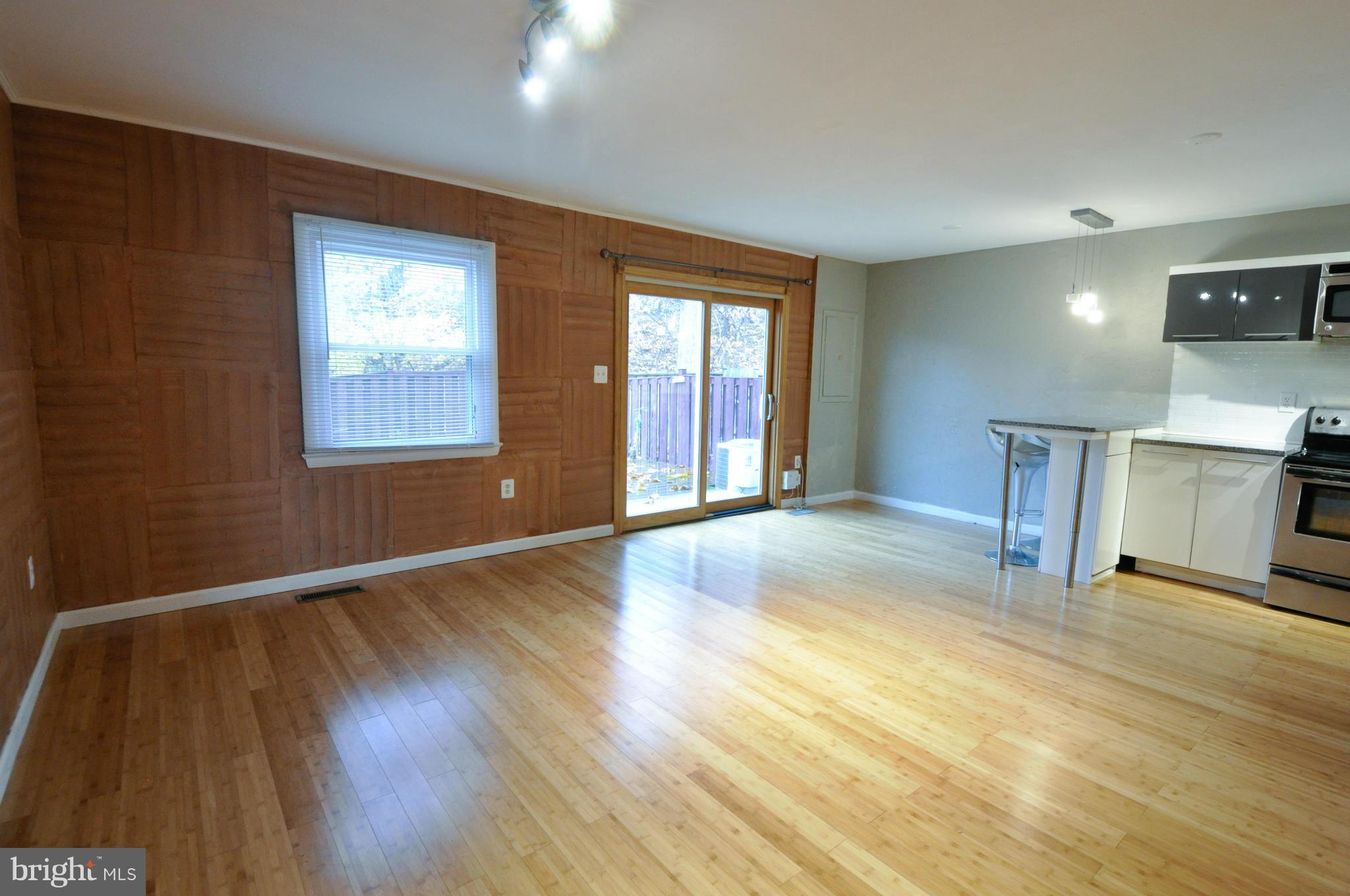 WINDSOR PARK - Residential Lease