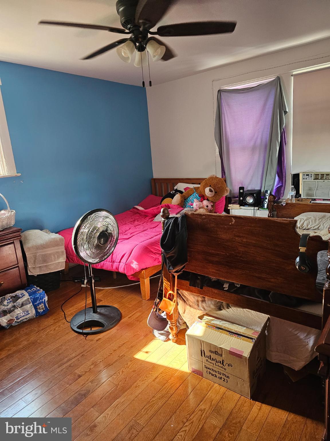 CLIFTON HEIGHTS - Residential