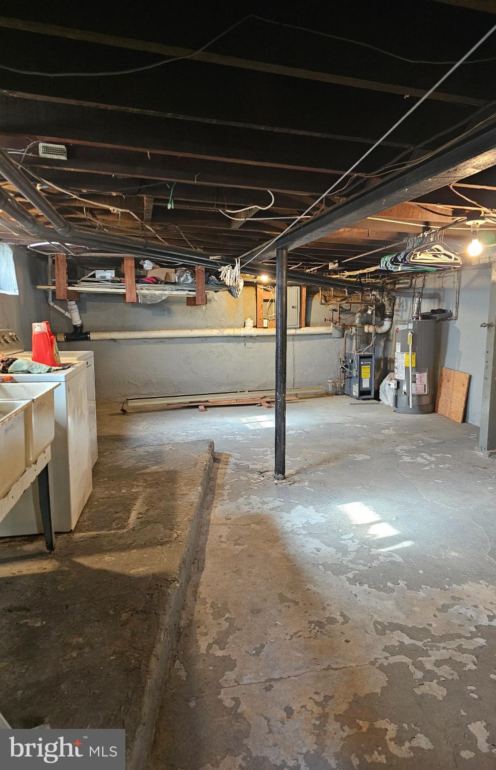 CLIFTON HEIGHTS - Residential