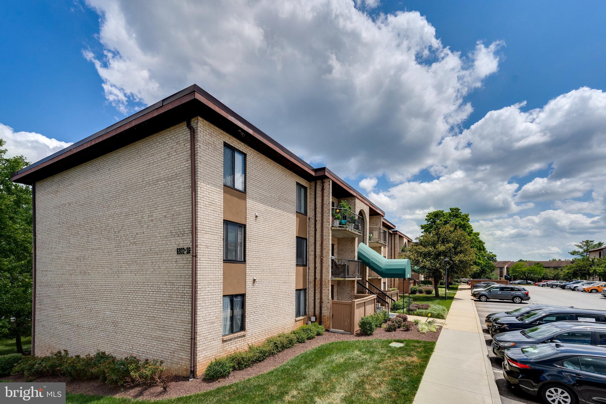 HUNTING RIDGE CONDOMINIUM - Residential Lease