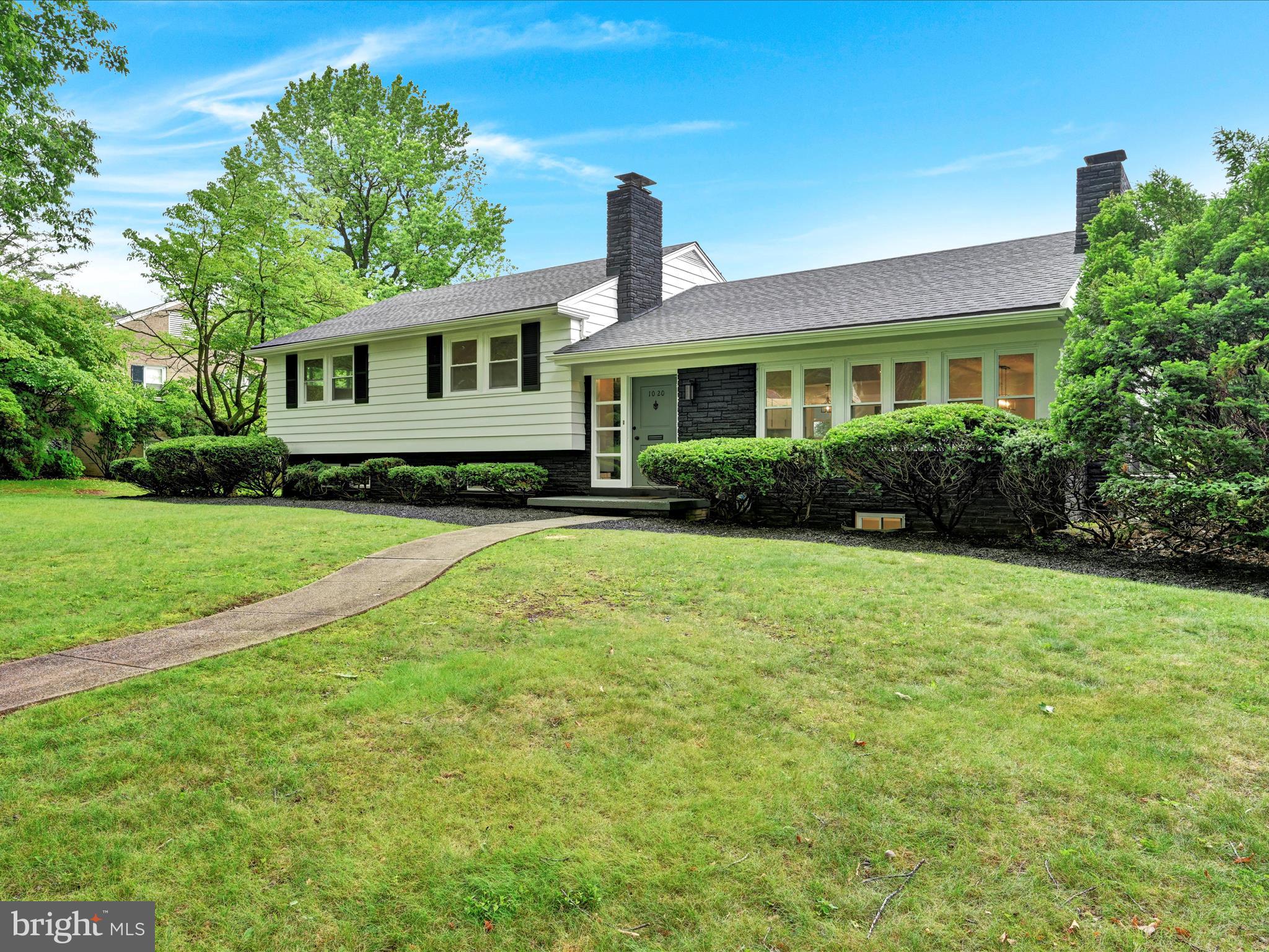 1020 WYOMISSING BOULEVARD