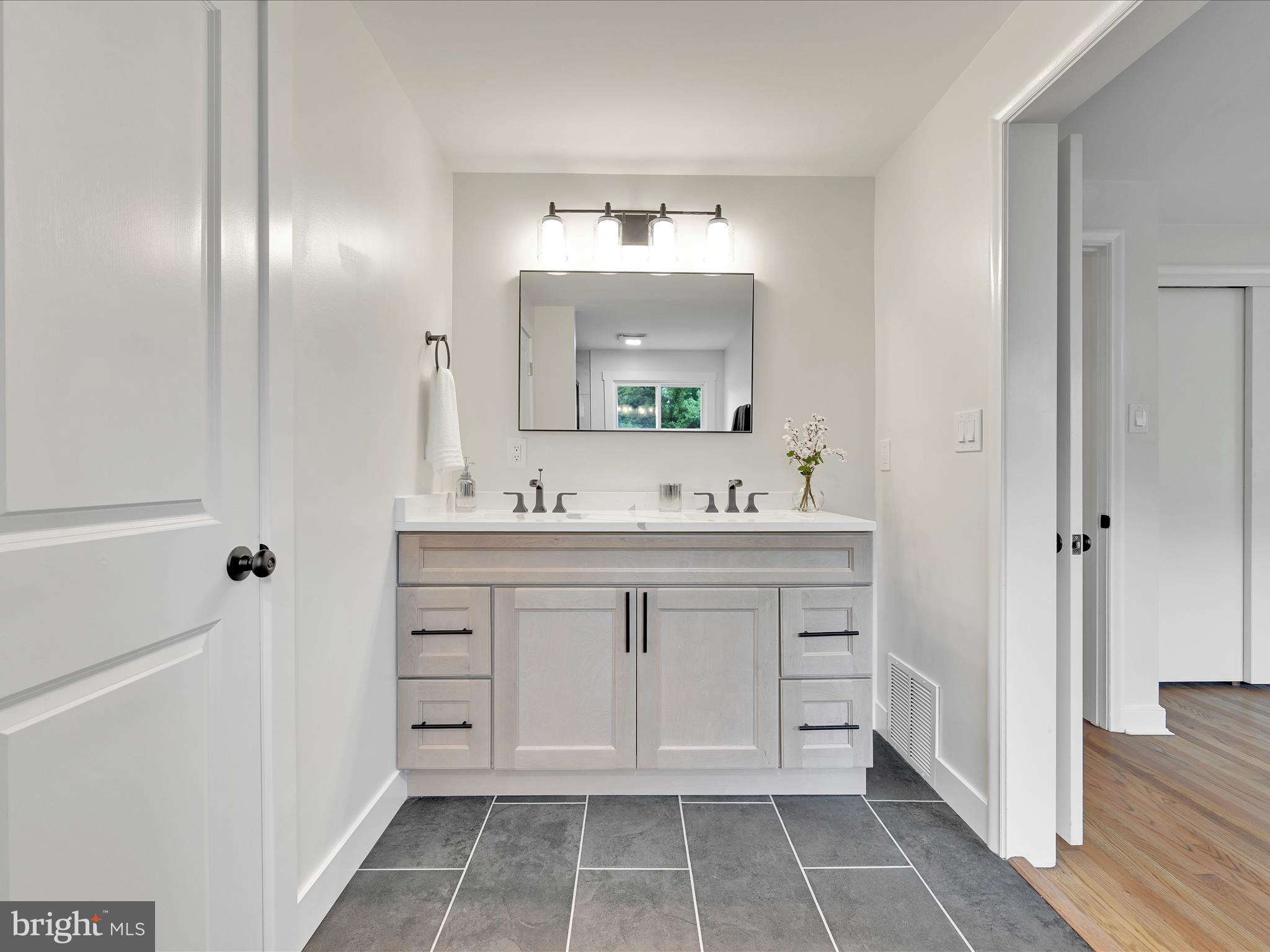 WYOMISSING PARK - Residential