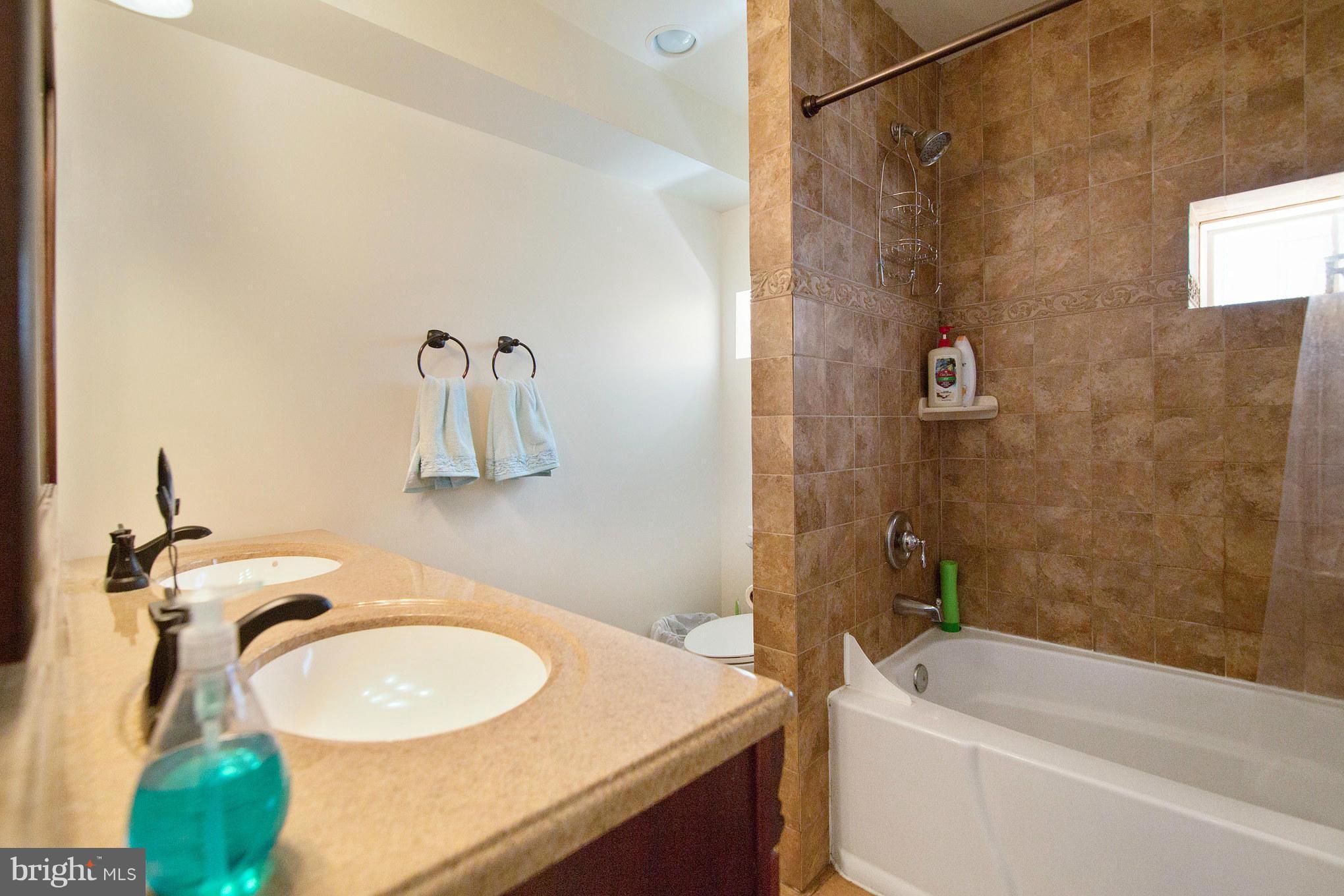 EASTPORT - Residential