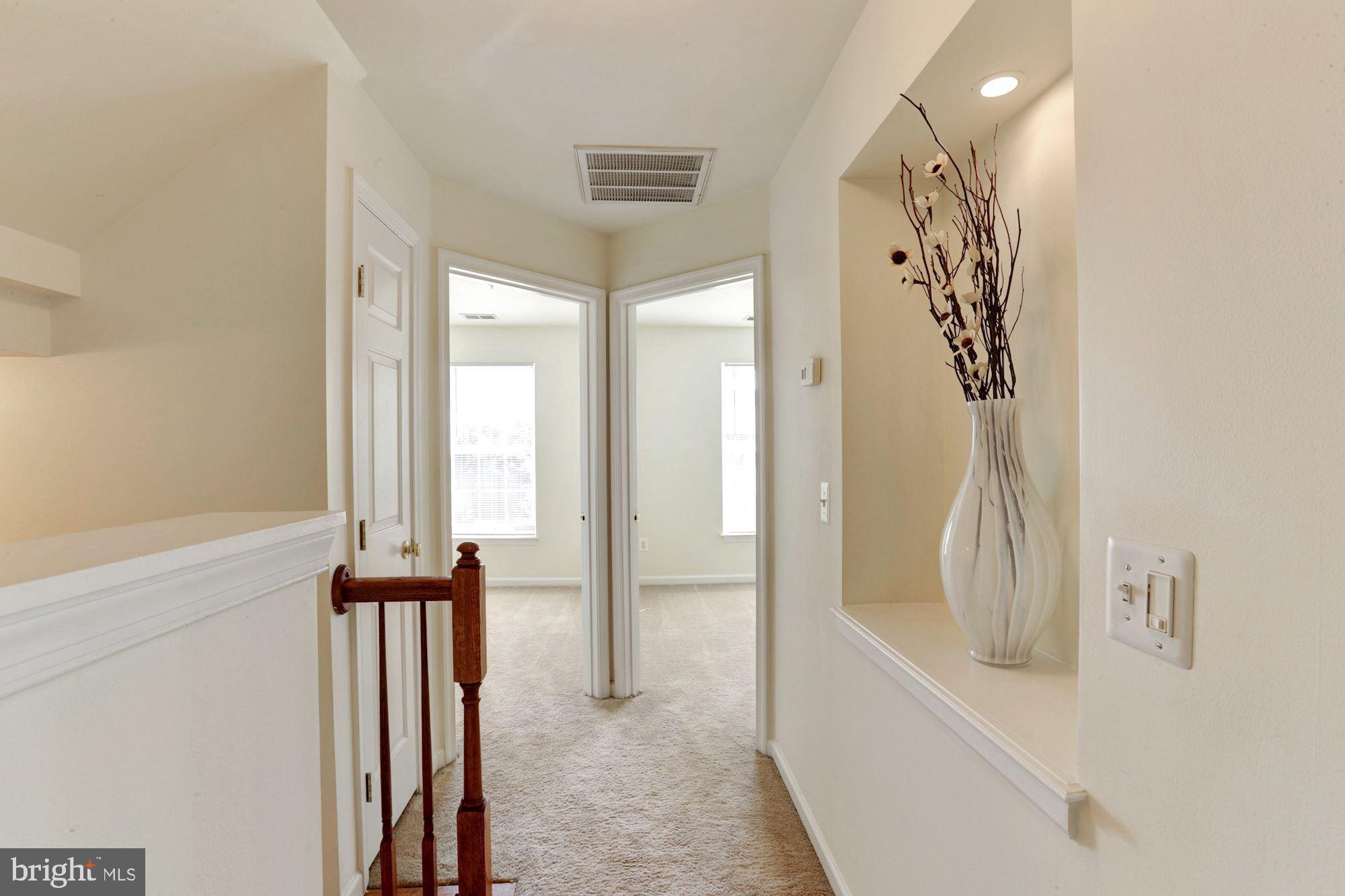 HUNTINGTON GROVE - Residential