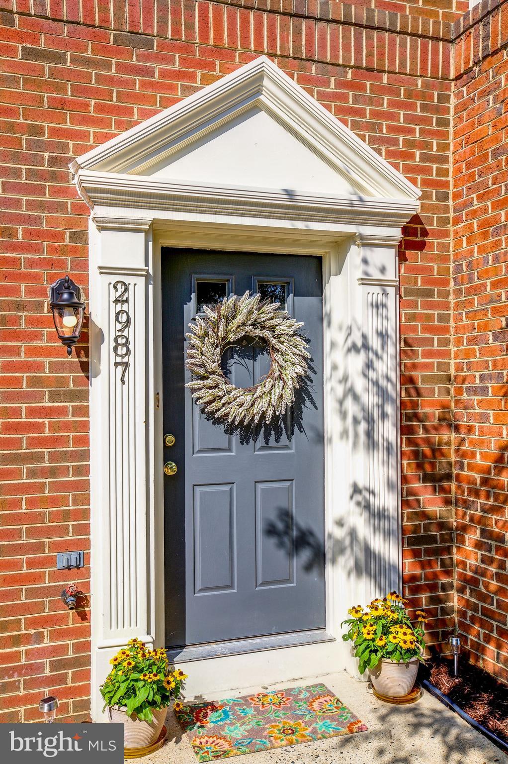 HUNTINGTON GROVE - Residential