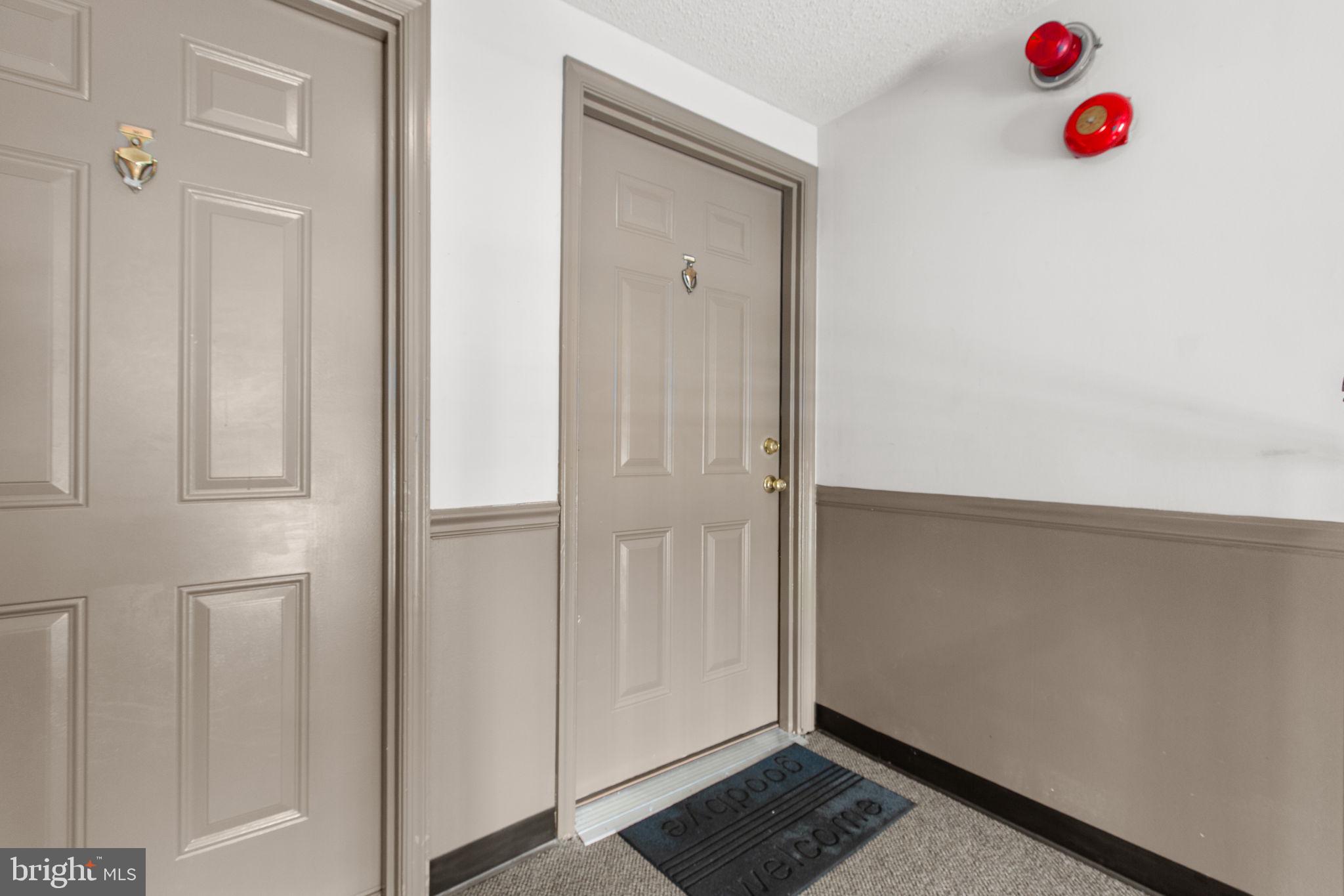 HUNTERS SQUARE - Residential