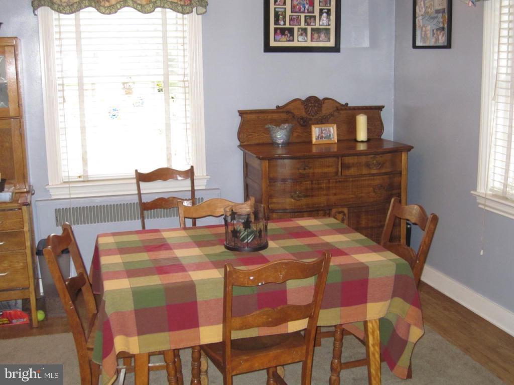 1504 ESBENSHADE ROAD