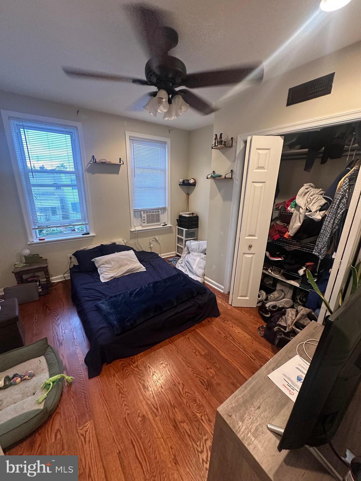 PORT RICHMOND - Residential