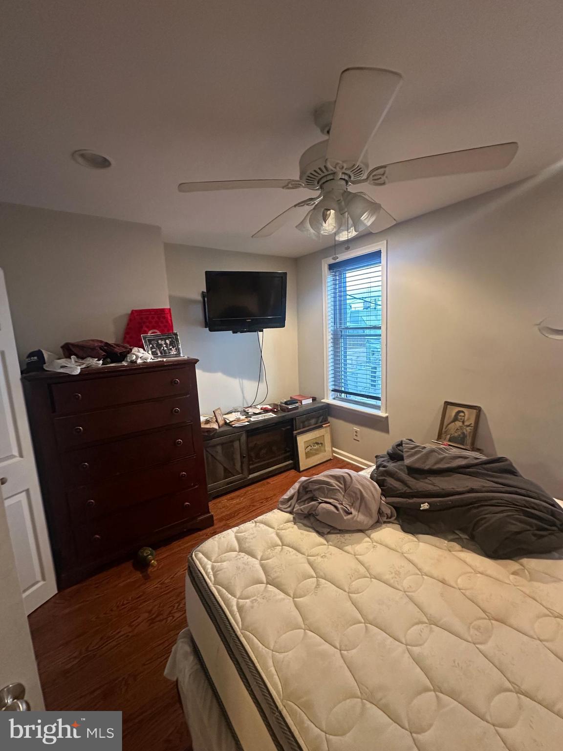 PORT RICHMOND - Residential