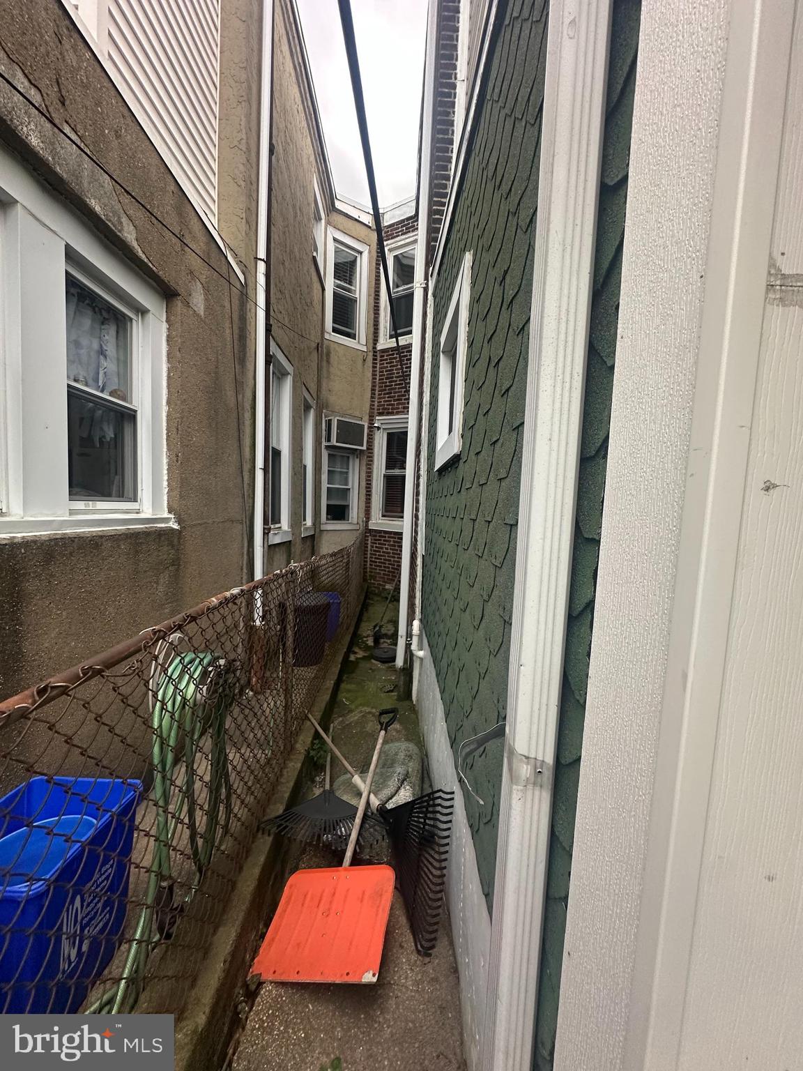 PORT RICHMOND - Residential