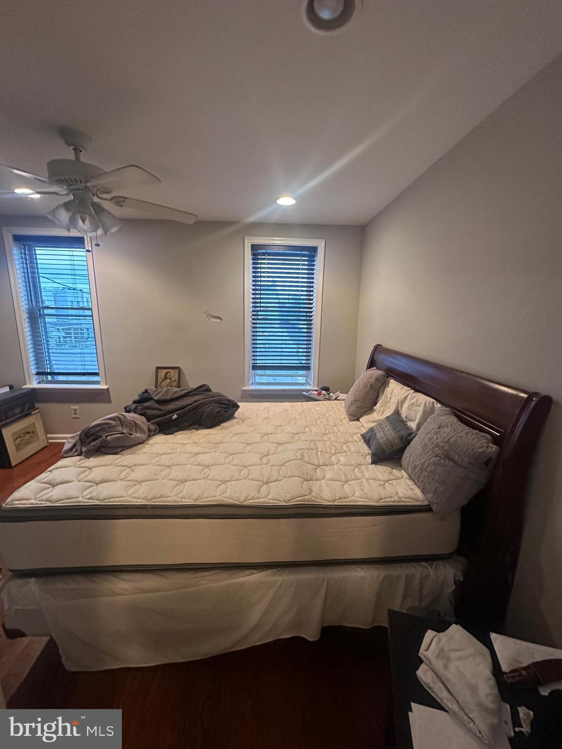 PORT RICHMOND - Residential