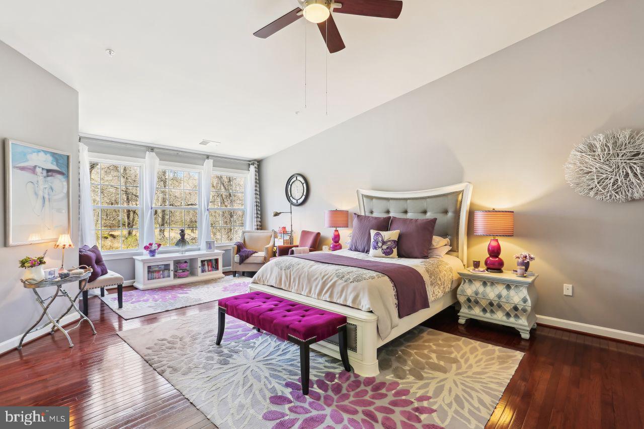 WHITE OAK - Residential