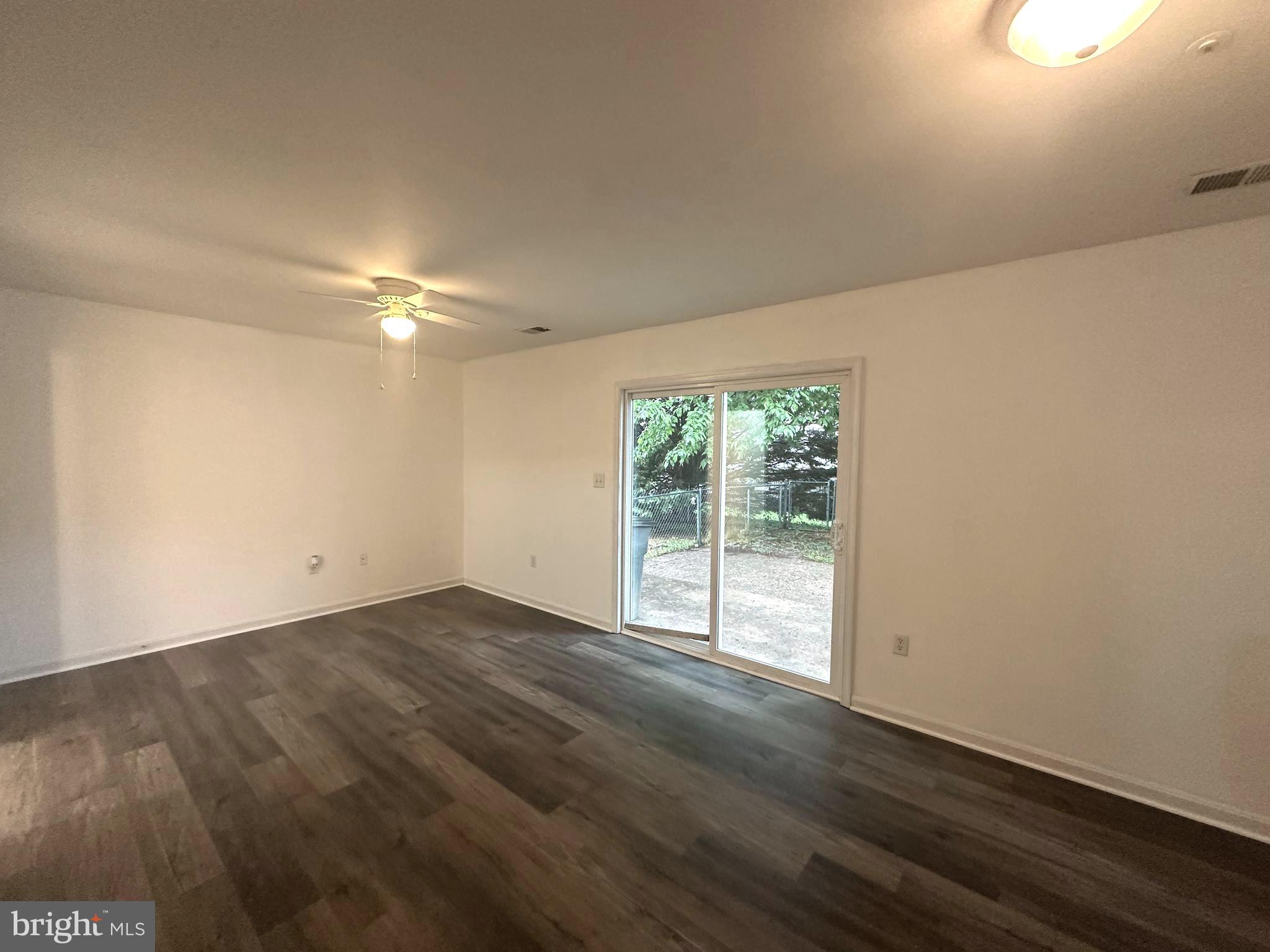 WHISPERING RIDGE - Residential Lease