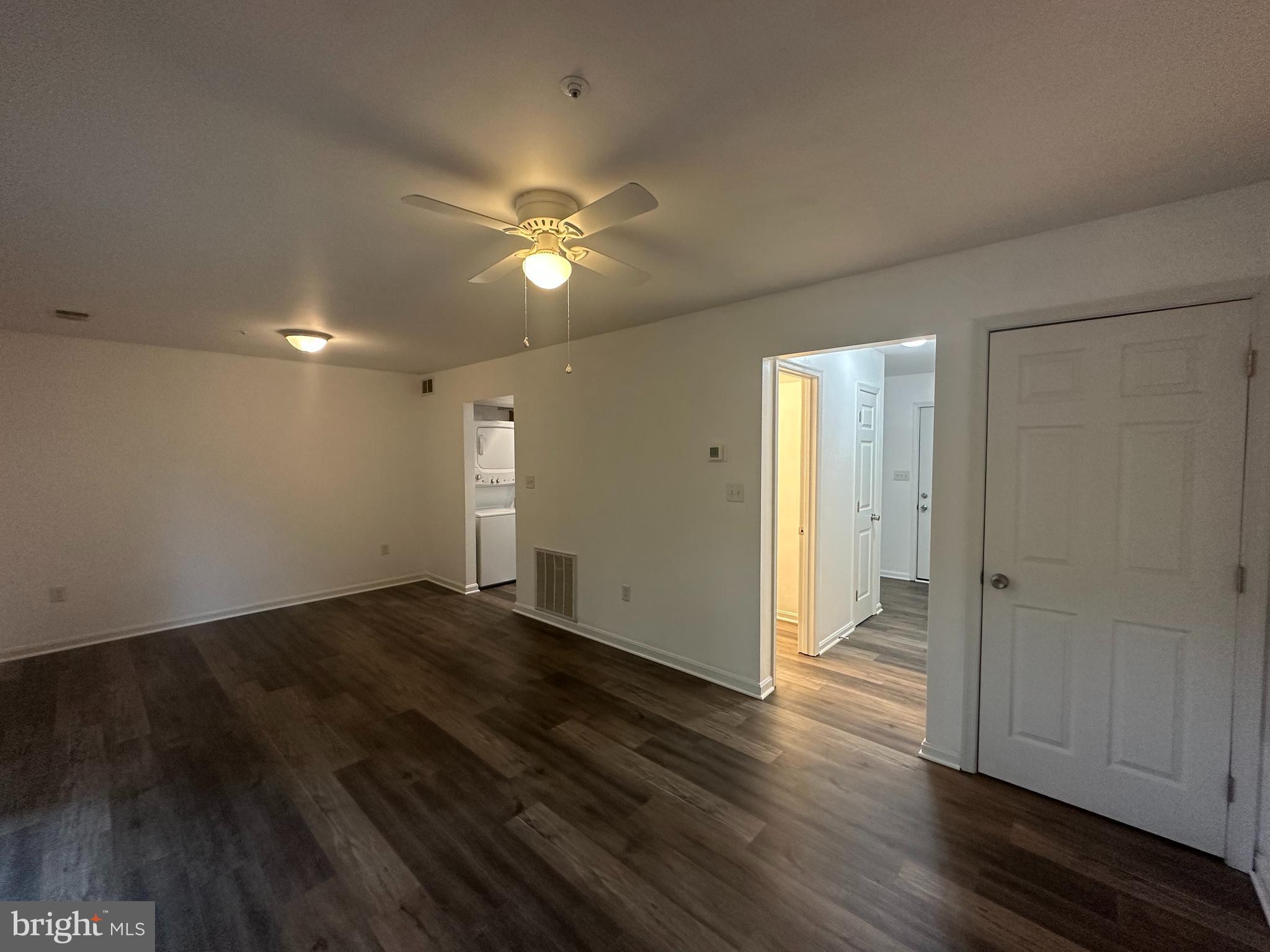 WHISPERING RIDGE - Residential Lease