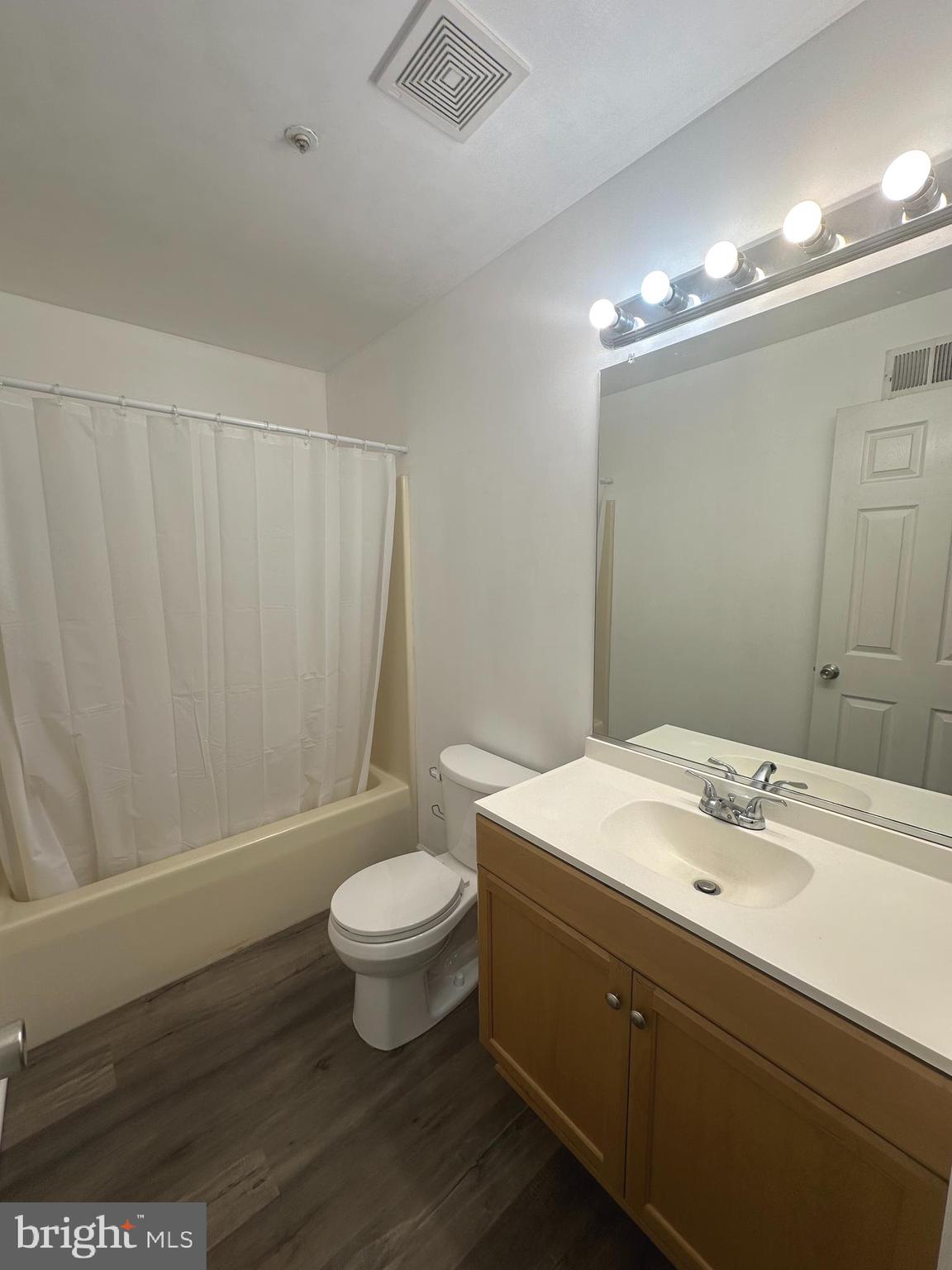 WHISPERING RIDGE - Residential Lease