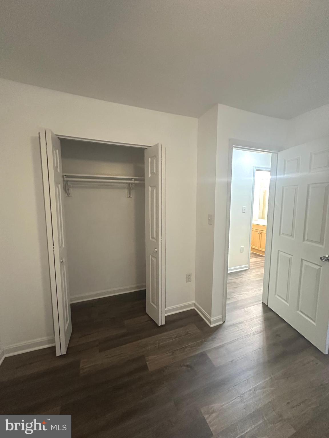 WHISPERING RIDGE - Residential Lease