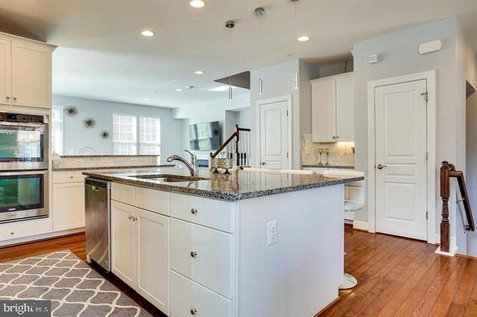 CAMERON GLEN - Residential Lease