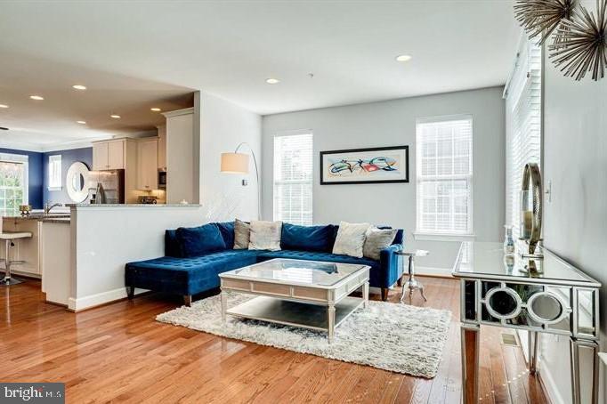 CAMERON GLEN - Residential Lease