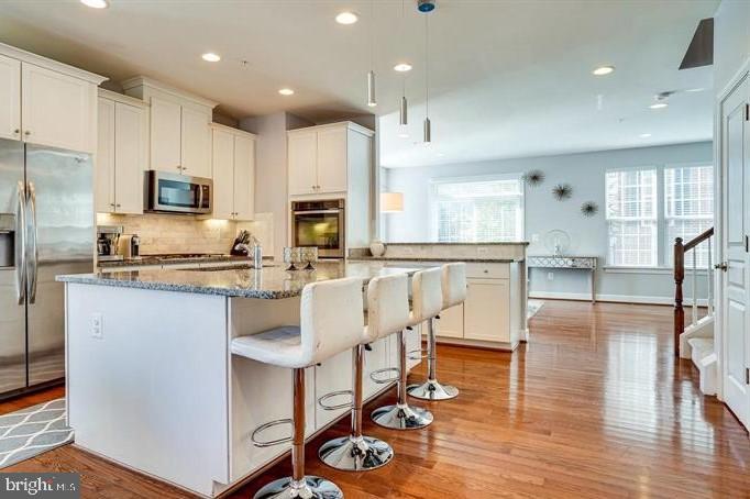 CAMERON GLEN - Residential Lease