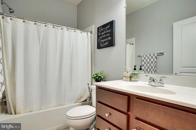 CAMERON GLEN - Residential Lease