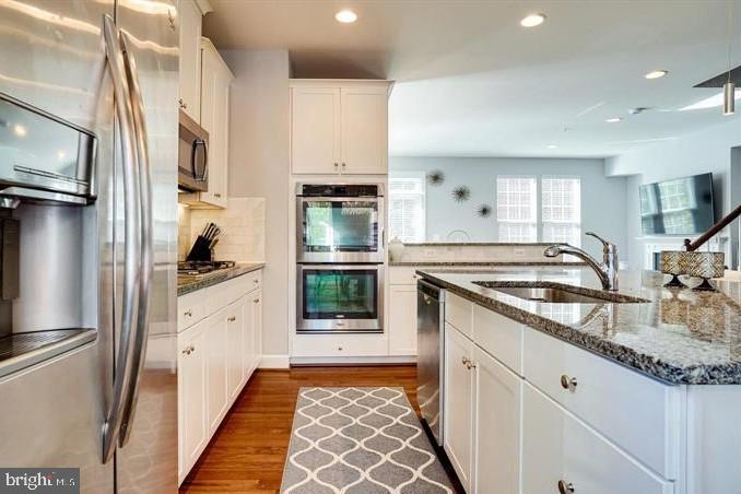 CAMERON GLEN - Residential Lease