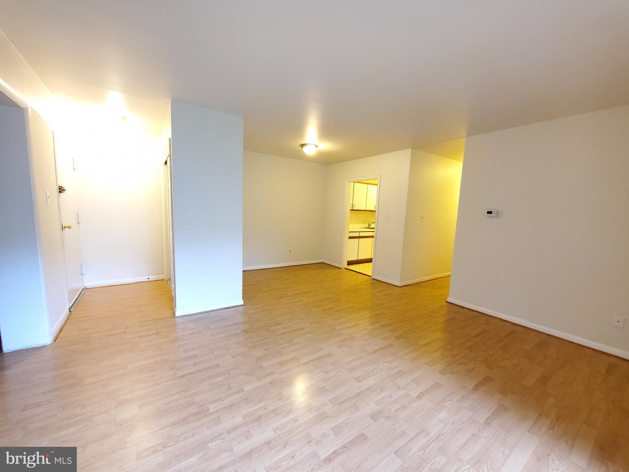 FAIRFAX WEST CONDOS - Residential Lease