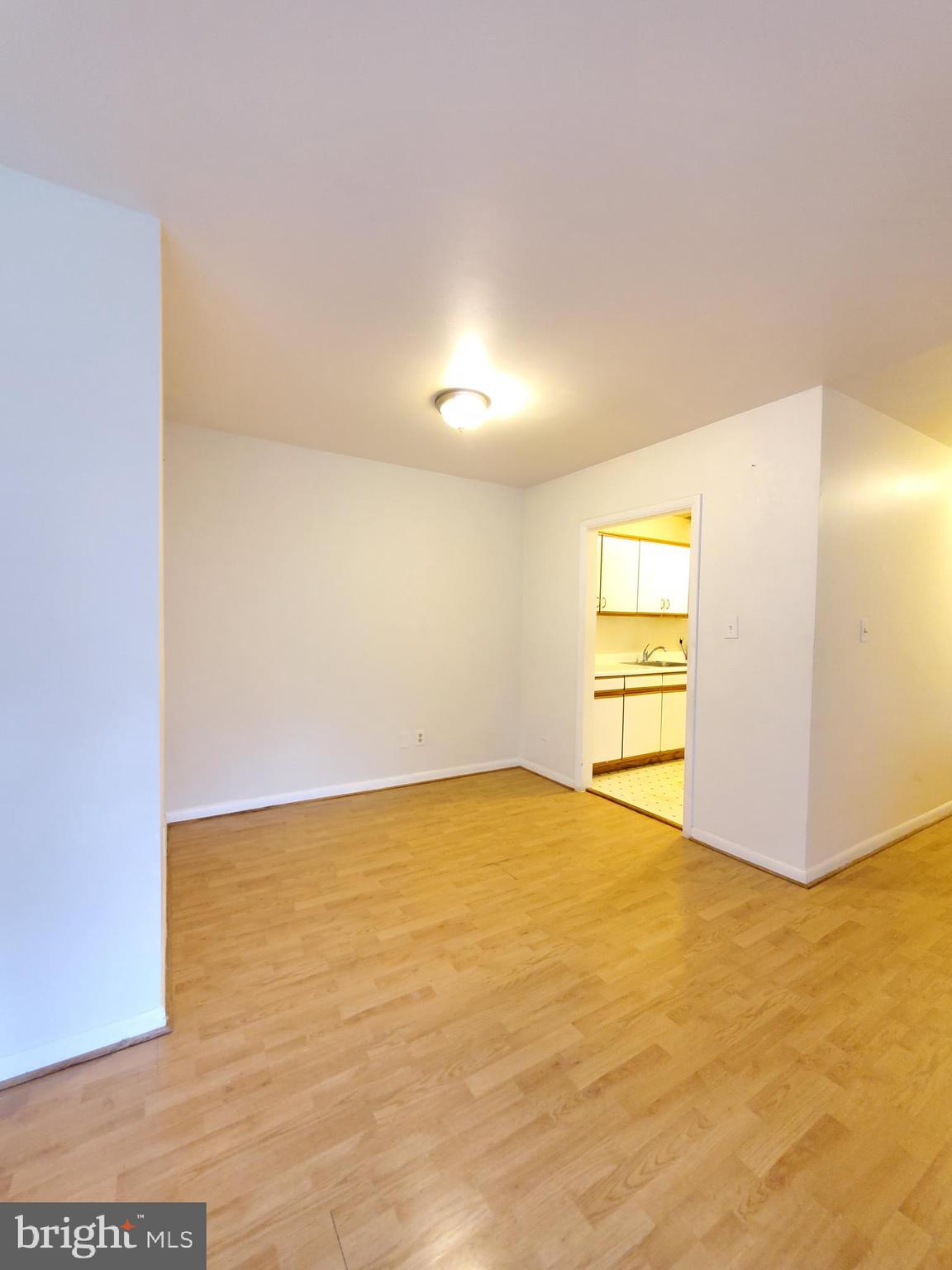 FAIRFAX WEST CONDOS - Residential Lease